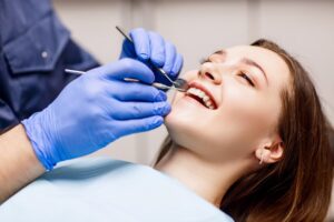 Dentist in Karve Road, Pune