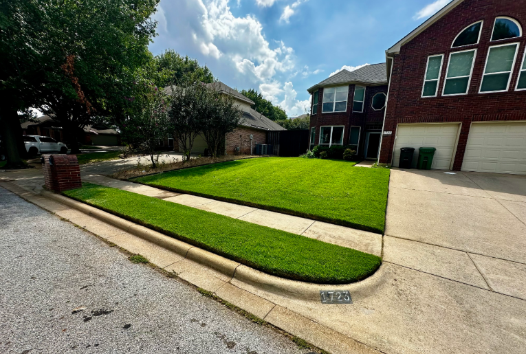 Lawn Maintenance Grapevine