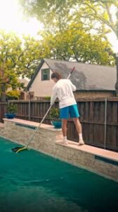 Pool Cleaning Company Near Me
