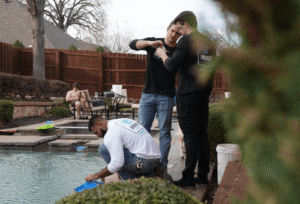 pool cleaning services