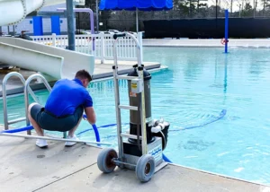Benefits_weekly-pool-service-590-x-420
