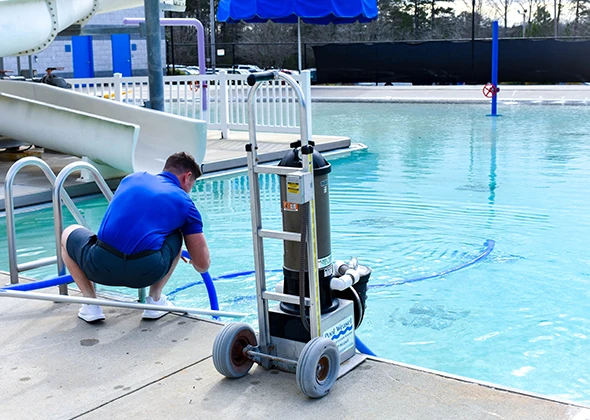 Benefits_weekly-pool-service-590-x-420